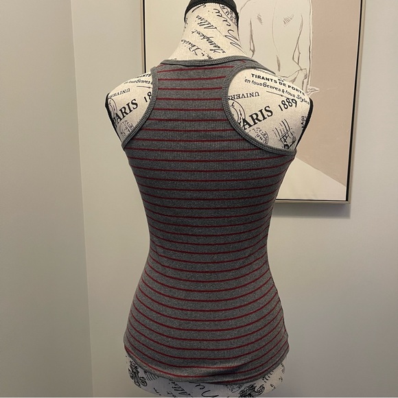 Blue notes Striped Gray and Red Women's Tank Top Size small - Picture 3 of 5